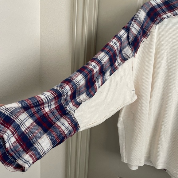 POL White and Plaid Long Sleeve Top - Picture 4 of 16